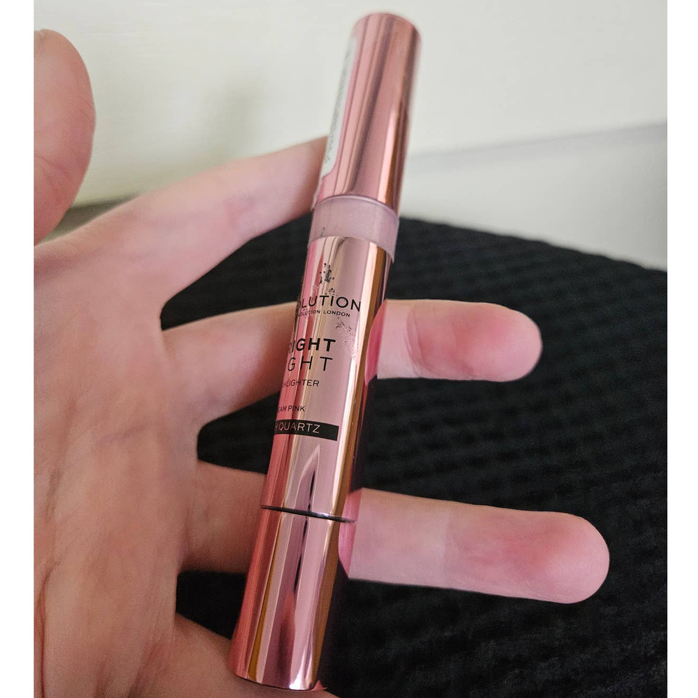 NEW! Revolution Bright Light Highlighter Divine Beam Pink